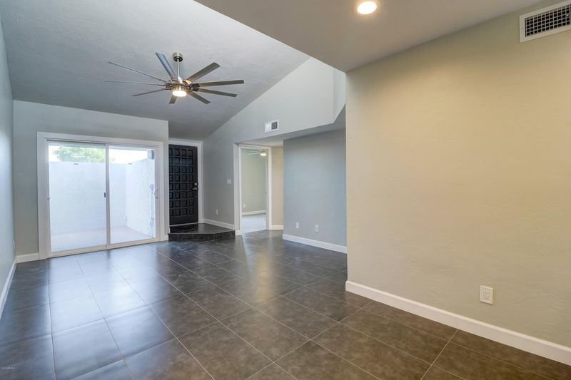 3551 N 12th St #103, Phoenix, AZ 85014