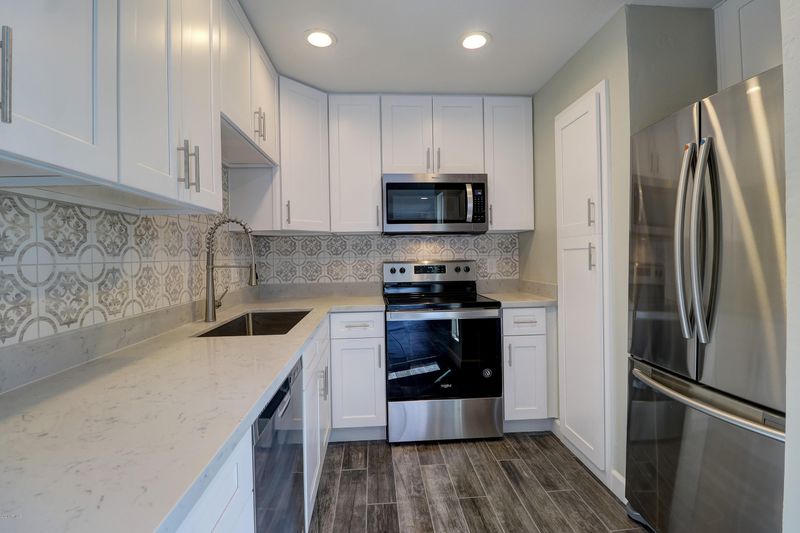 3551 N 12th St #105, Phoenix, AZ 85014