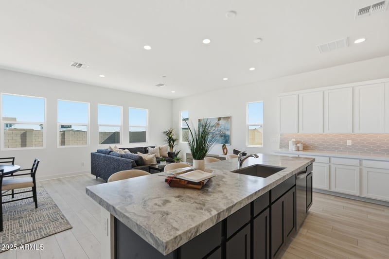 35513 Tin Ct, San Tan Valley, AZ 85144
