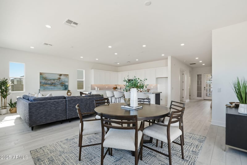 35513 Tin Ct, San Tan Valley, AZ 85144
