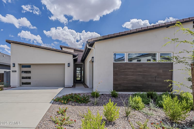 35513 Tin Ct, San Tan Valley, AZ 85144