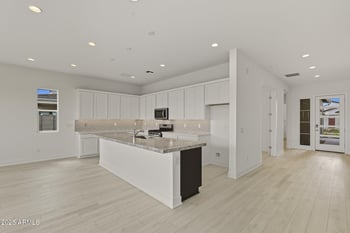 35513 Tin Ct, San Tan Valley, AZ 85144