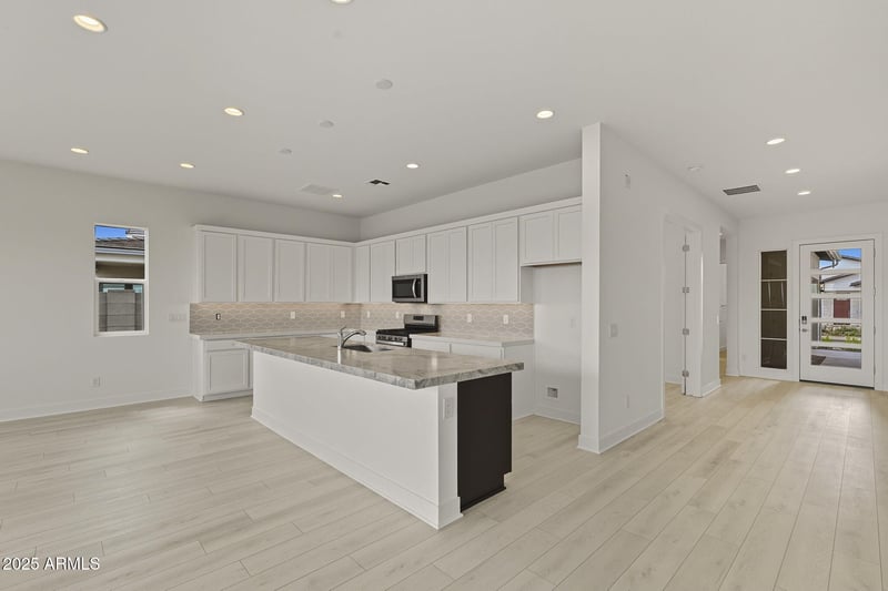 35513 Tin Ct, San Tan Valley, AZ 85144