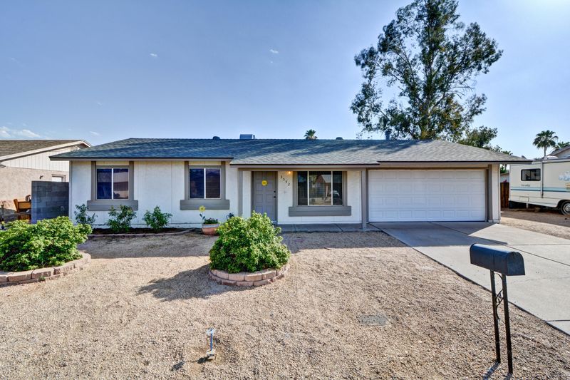 3552 E Helena Dr, Phoenix, AZ 85032