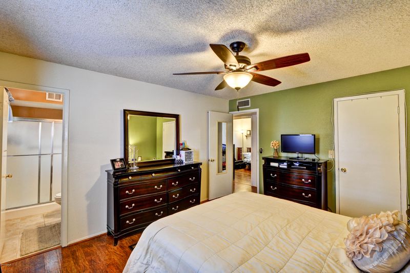 3552 E Helena Dr, Phoenix, AZ 85032