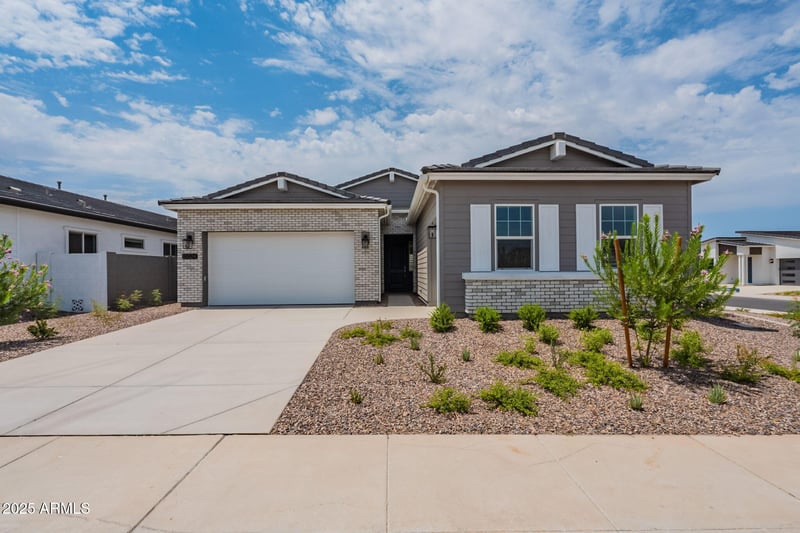 35524 Tin Ct, San Tan Valley, AZ 85144