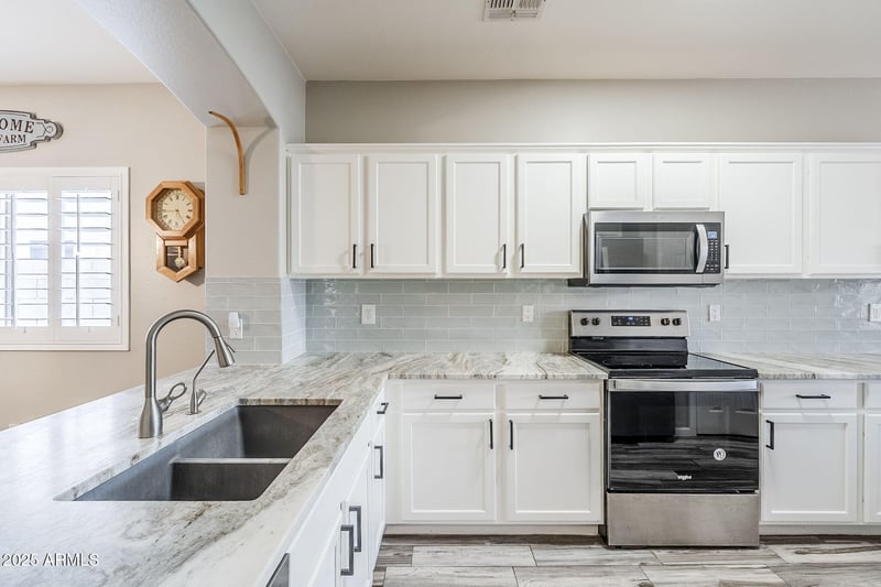 35528 Zachary Rd, San Tan Valley, AZ 85144