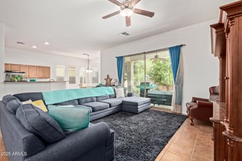 3553 Dancer Ln, San Tan Valley, AZ 85144