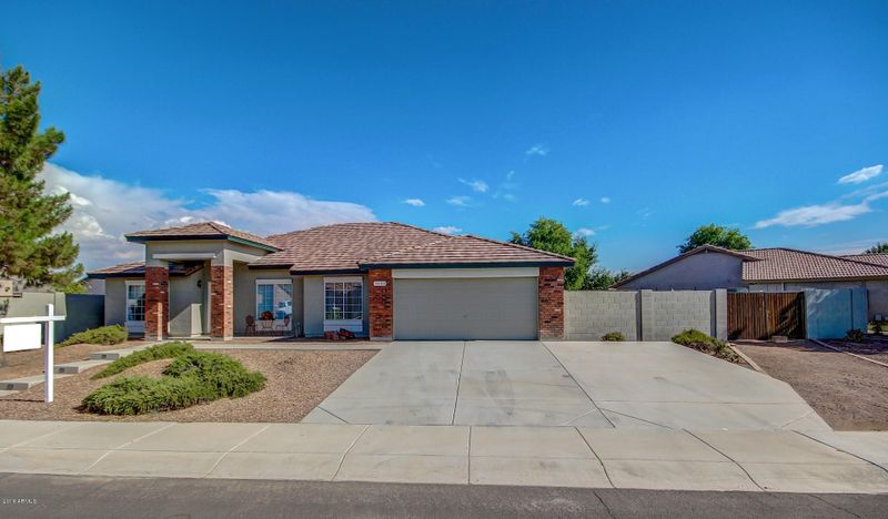 3553 E Sebastian Ln, Gilbert, AZ 85297