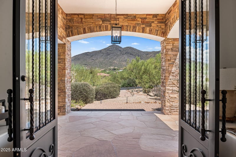 35530 Canyon Crossings Dr, Cave Creek, AZ 85331