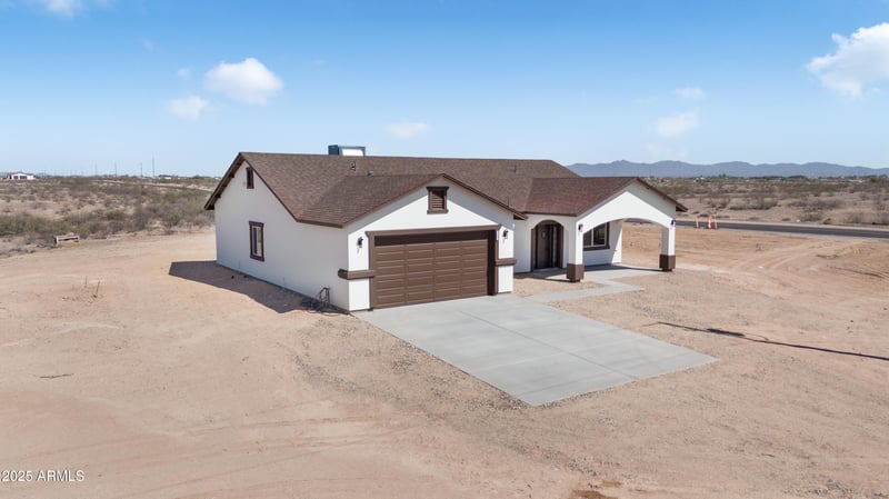 35532 Chipman Rd, Tonopah, AZ 85354