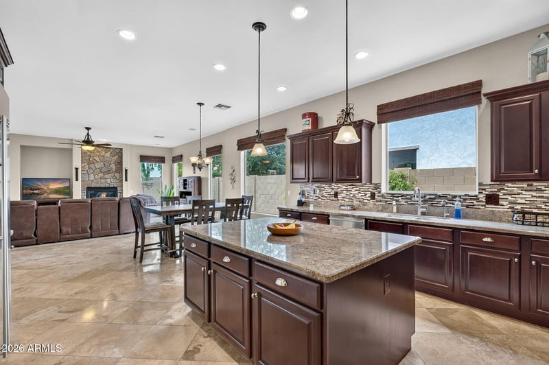3554 E Glacier Pl, Chandler, AZ 85249
