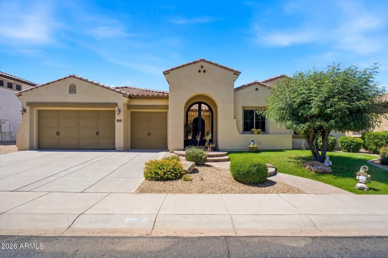 3555 E Glacier Pl, Chandler, AZ 85249