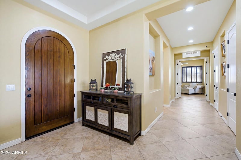 3555 E Glacier Pl, Chandler, AZ 85249