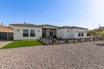 3555 Hummingbird Ln, San Tan Valley, AZ 85144
