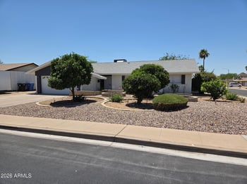 3555 Acoma Dr, Phoenix, AZ 85053