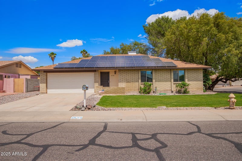 3556 Angela Dr, Phoenix, AZ 85032