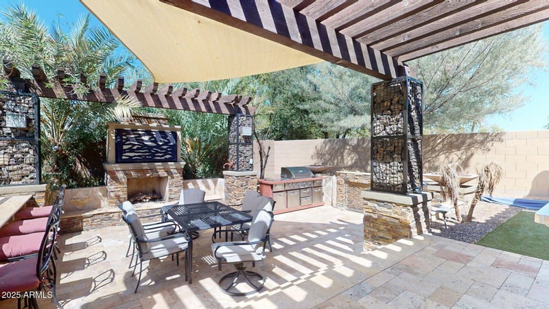 3556 Bartlett Pl, Chandler, AZ 85249