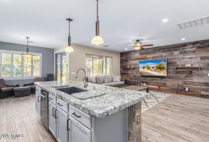 3556 Bartlett Pl, Chandler, AZ 85249