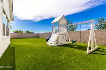35562 Gemstone Way, San Tan Valley, AZ 85144