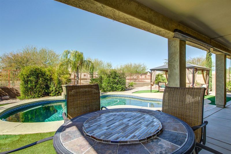 35574 N Vidlak Dr, San Tan Valley, AZ 85143