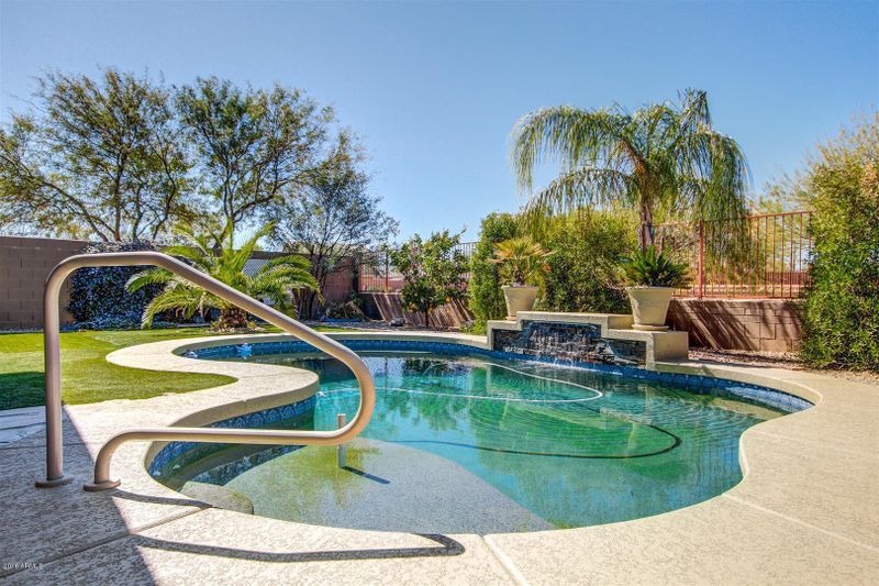 35574 N Vidlak Dr, San Tan Valley, AZ 85143