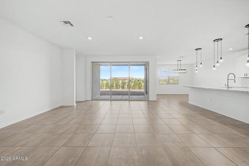 35581 N Thicket Way, San Tan Valley, AZ 85144