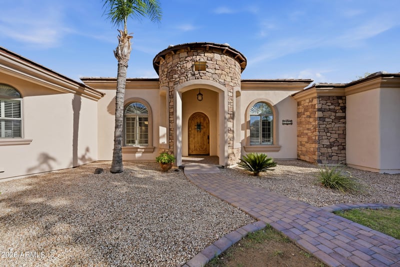 3559 E Pearl Cir, Mesa, AZ 85213