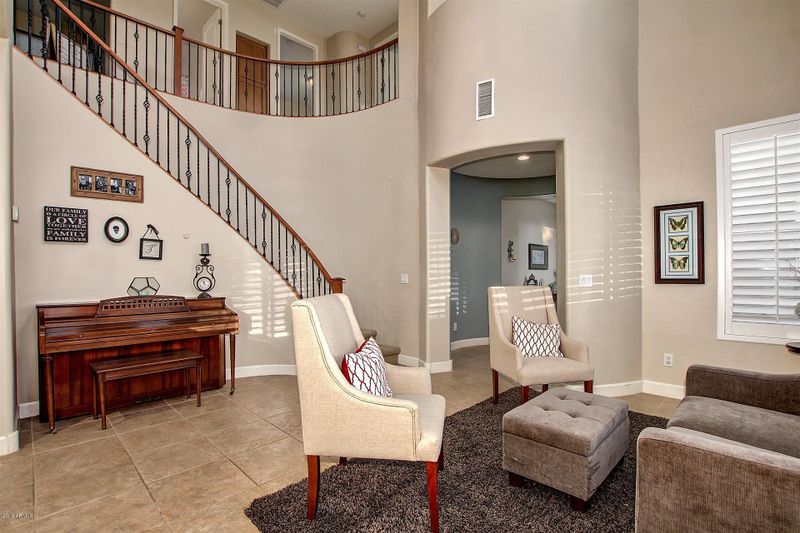 3559 E Windsor Dr, Gilbert, AZ 85296