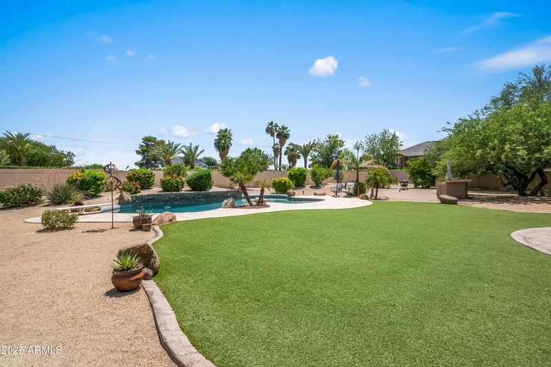 3559 Pearl Cir, Mesa, AZ 85213