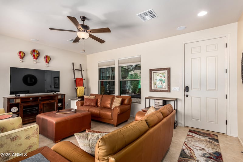 3559 Wren Dr, Gilbert, AZ 85297