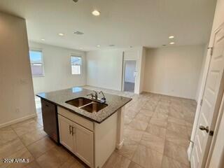 35594 Gamble Ln, San Tan Valley, AZ 85140