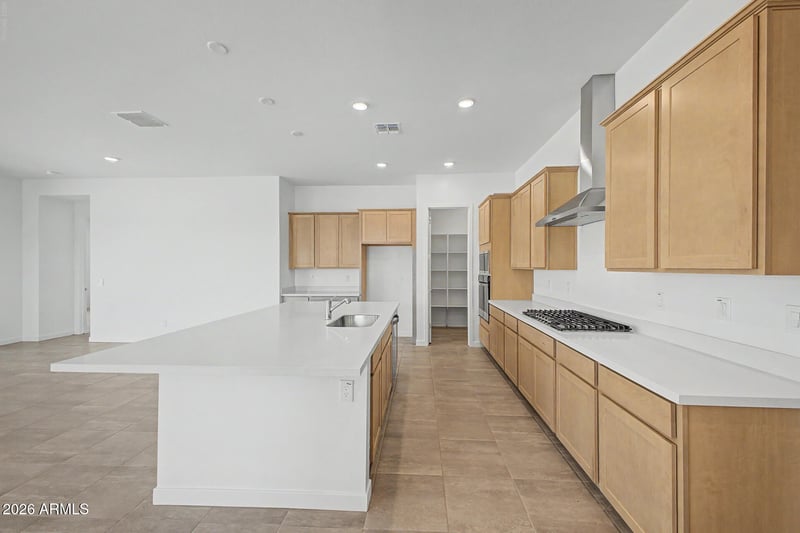 356 Floyd Dr, San Tan Valley, AZ 85140