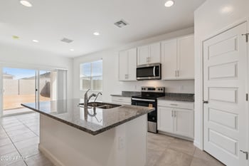 35612 Gamble Ln, San Tan Valley, AZ 85140