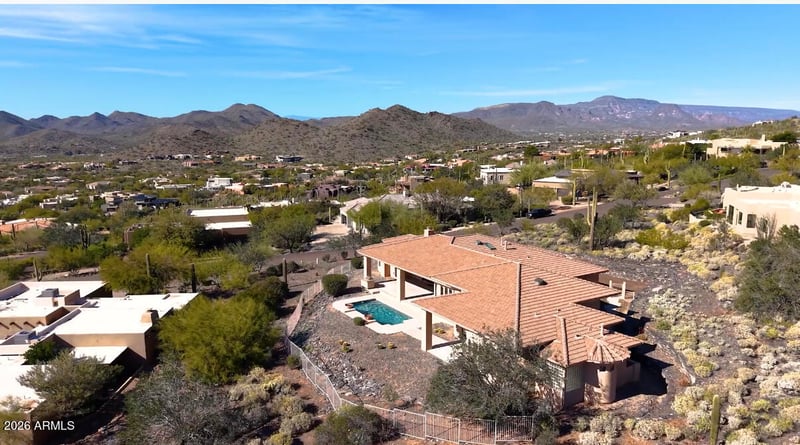 35615 N Mamie Maude Dr, Cave Creek, AZ 85331