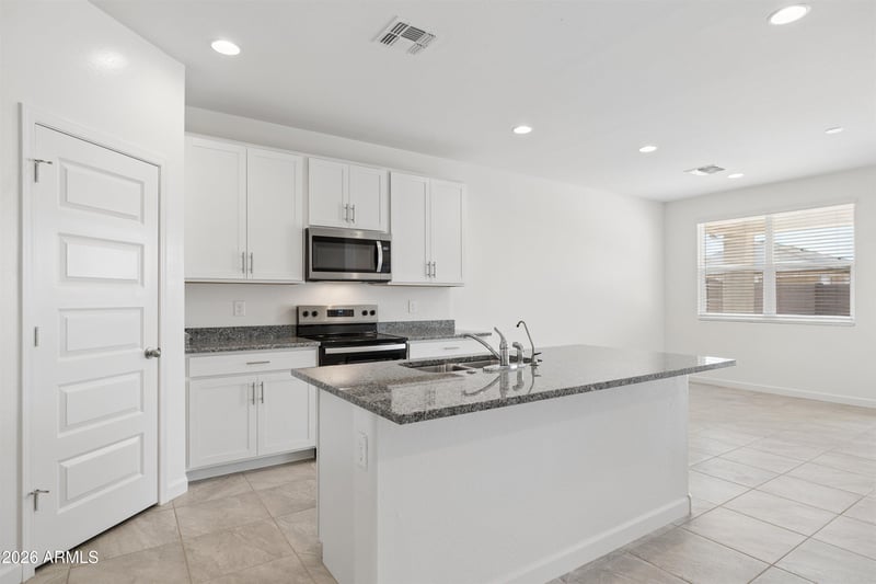 35624 N Gamble Ln, San Tan Valley, AZ 85140