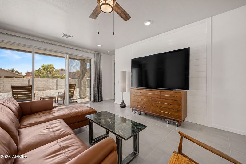 3564 E Alexander Dr, San Tan Valley, AZ 85143