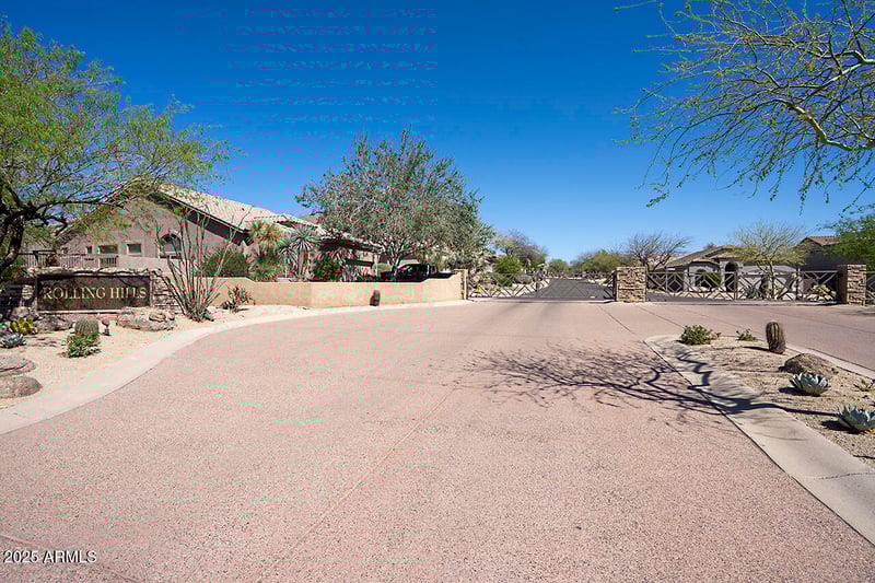 3564 Tuscany --, Mesa, AZ 85207