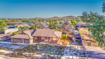 35645 7th St, Phoenix, AZ 85086