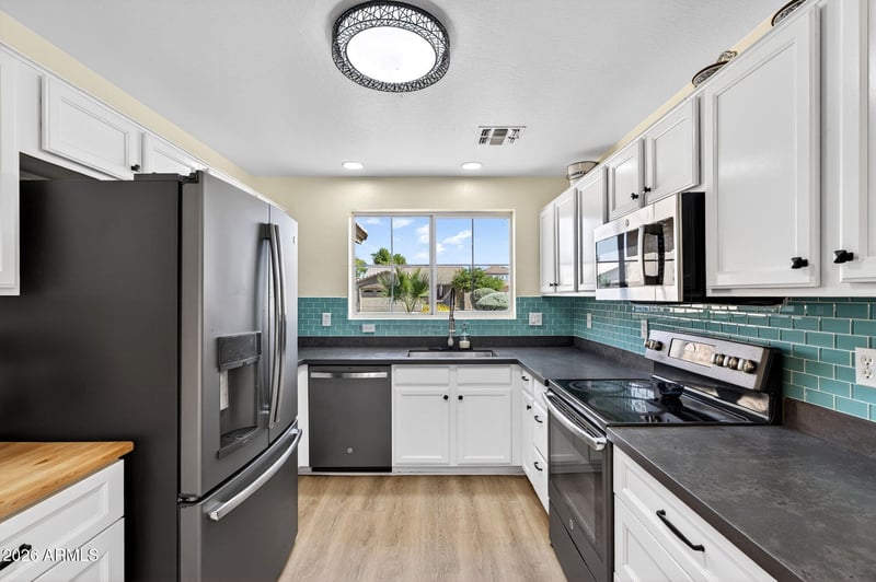 3565 Woodside Way, Gilbert, AZ 85297