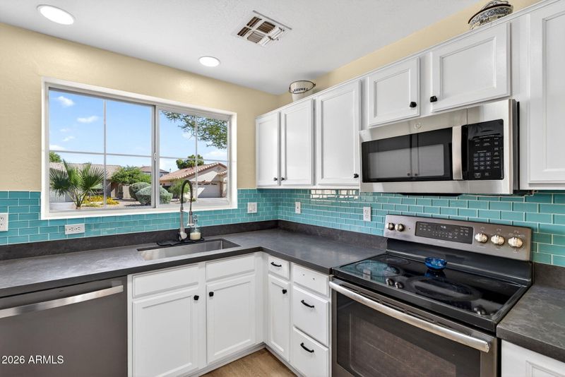 3565 E Woodside Way, Gilbert, AZ 85297