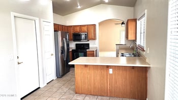 3566 S Seton Ave, Gilbert, AZ 85297