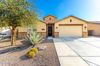 35665 Donovan Dr, San Tan Valley, AZ 85144