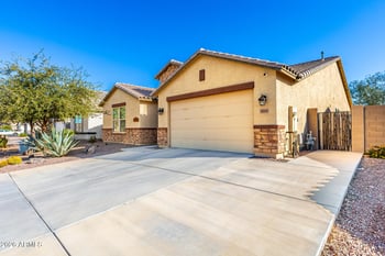 35665 Donovan Dr, San Tan Valley, AZ 85144