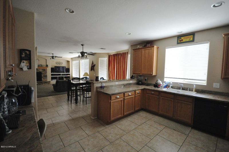 3567 E Tonto Dr, Gilbert, AZ 85296