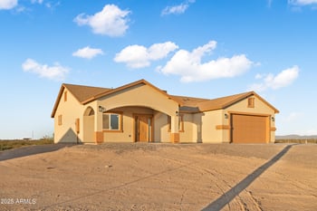 35684 Chipman Rd, Tonopah, AZ 85354