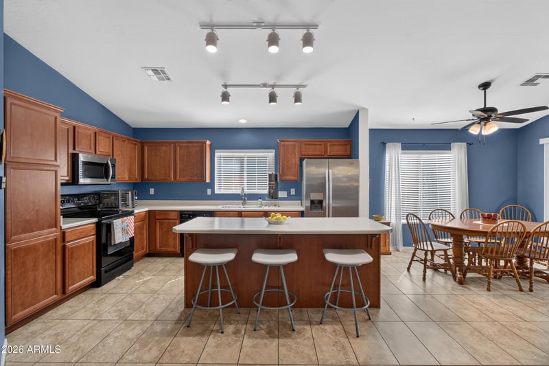 3569 E Austin Ln, San Tan Valley, AZ 85140