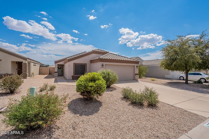357 Payton St, San Tan Valley, AZ 85140