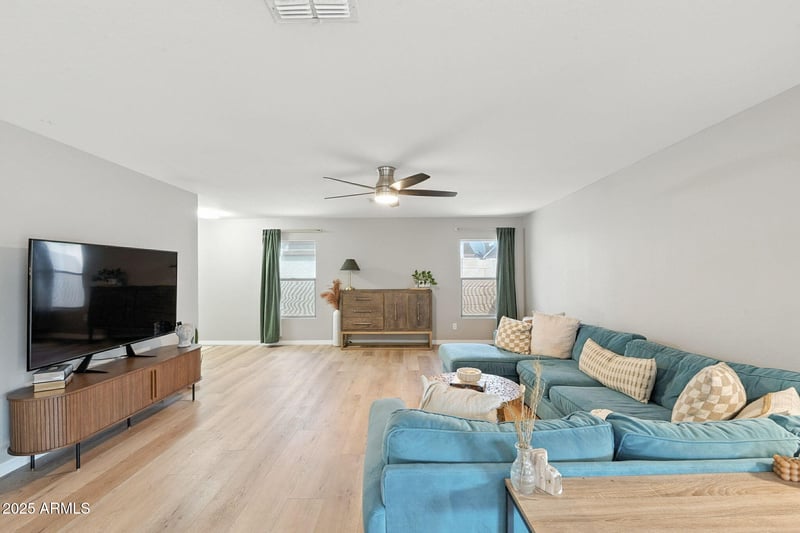 357 Payton St, San Tan Valley, AZ 85140