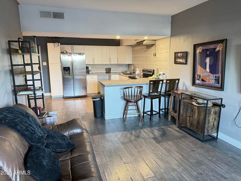 357 Thomas Rd #A105, Phoenix, AZ 85012
